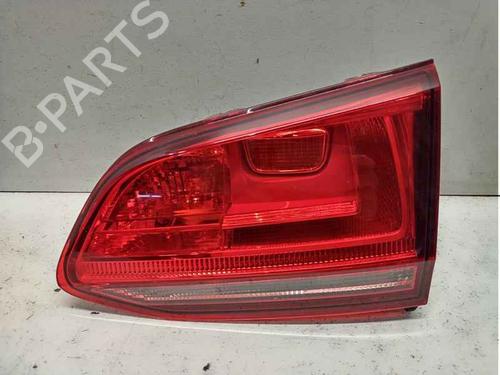 right-tailgate-light-vw-golf-vii-variant-ba5-bv5-2013-2014-2015-2016-2017-2018-2019-2020-2021-2022-40348766 main image