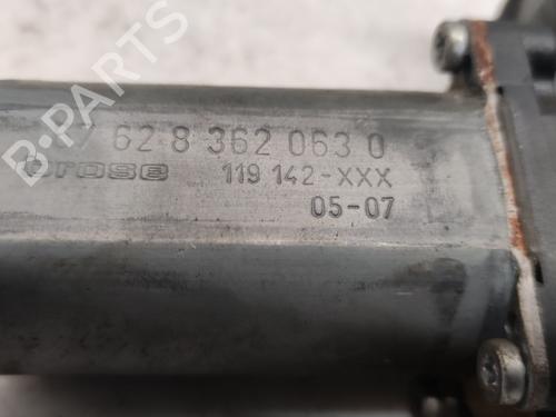 Right front window motor BMW 3 Coupe (E46) 318 Ci | BP40353648E20 - Image 1
