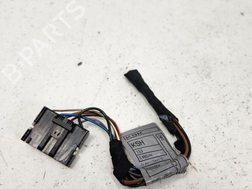 Used Lamp holder Lamp holder BMW 3 (E46) 320 d (136 hp) 40357121 40357121