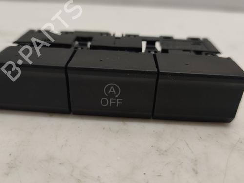 switch-vw-t-roc-a11-d11-2017-40351345 main image