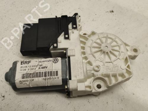 Used Right rear window motor Right rear window motor VW TOURAN (1T1, 1T2) 1.6 (102 hp) 40352854 40352854