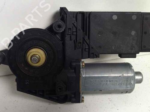 right-front-window-motor-vw-passat-b5-3b2-1996-1997-1998-1999-2000-2001-40353474 main image