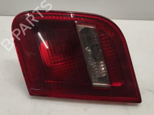 right-tailgate-light-bmw-3-e46-1997-1998-1999-2000-2001-2002-2003-2004-2005-40353462 main image