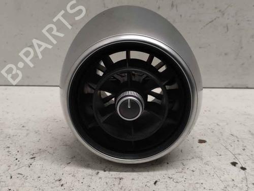 air-vent-audi-a1-8x1-8xk-2010-2011-2012-2013-2014-2015-2016-2017-2018-2019-40354903 main image