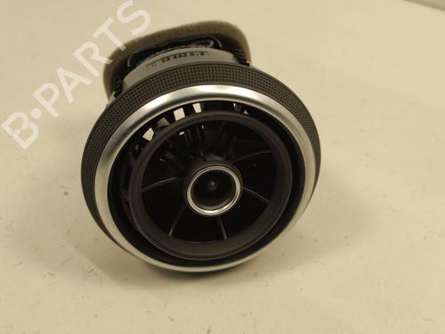 air-vent-audi-a3-sportback-8va-8vf-2012-2013-2014-2015-2016-2017-2018-2019-2020-2021-40354429 main image