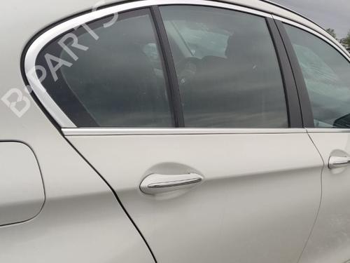 right-rear-door-bmw-5-f10-2009-2010-2011-2012-2013-2014-2015-2016-40349703 main image
