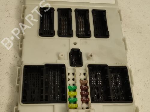 Used Fuse box Fuse box BMW 1 (F20) 118 i (136 hp) 40353734 40353734
