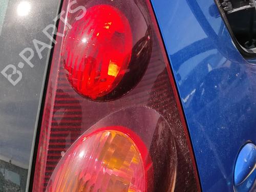 Used Right taillight Right taillight PEUGEOT 107 (PM_, PN_) 1.0 (68 hp) 40352561 40352561
