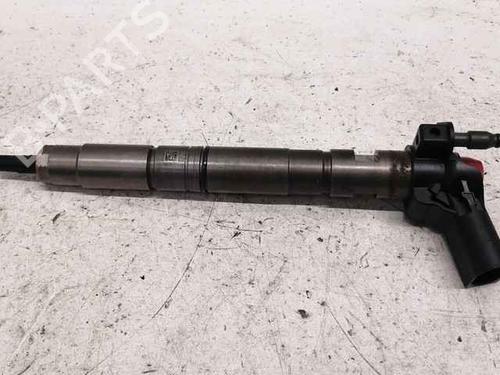 Used Injector Injector AUDI A4 B8 (8K2) 2.0 TDI (143 hp) 40349712 40349712