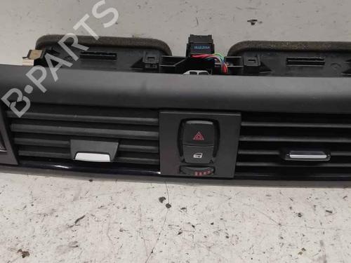 Used Air vent Air vent BMW 1 (F20) 118 d xDrive (143 hp) 40349504 40349504