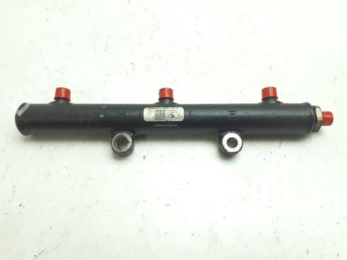 Used Injection rail Injection rail 38400256 38400256