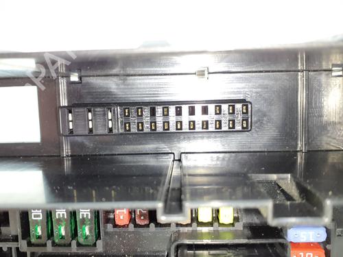 Fuse box BMW X3 (F25) xDrive 30 d | BP38400922E1 - Image 5