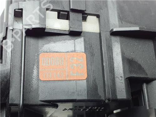 Headlight switch TOYOTA YARIS (_P1_) 1.4 D-4D (NLP10_, NLP10R) | BP38405242I24 - Image 5