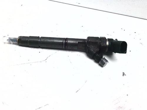 injector-mercedes-benz-a-class-w169-2004-2005-2006-2007-2008-2009-2010-2011-2012-38391229 main image