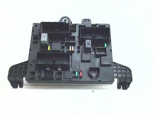Used Fuse box Fuse box 38391043 38391043