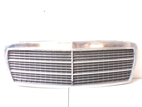 Used Grille Grille 38404823 38404823
