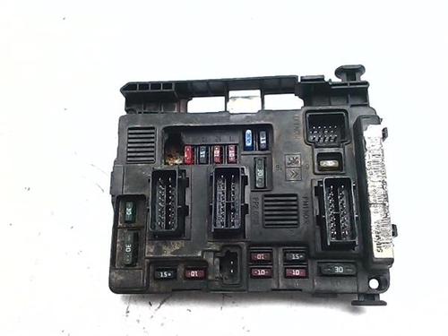 Used Fuse box Fuse box CITROËN C5 I (DC_) 2.0 HDi (DCRHZB, DCRHZE) (109 hp) 39956112 39956112
