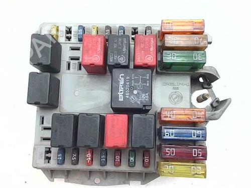 Used Fuse box Fuse box 38387301 38387301