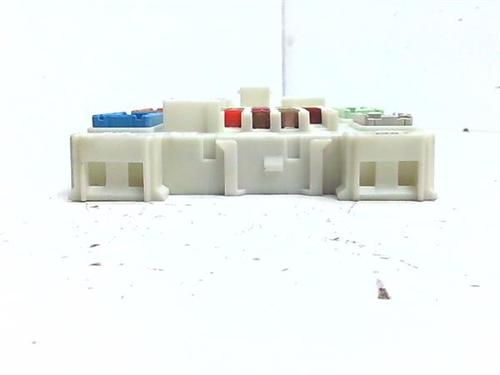 Fuse box VOLVO V40 Hatchback (525) D2 | BP38395978E1 - Image 4