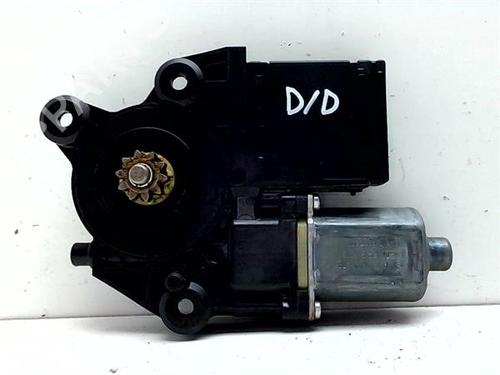 right-front-window-motor-renault-megane-iv-saloon-2016-38390538 main image