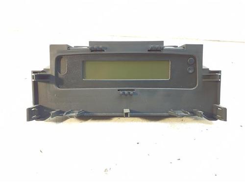 display-monitor-renault-megane-ii-saloon-lm01_-2003-38369715 main image