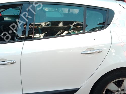 left-rear-door-renault-megane-iii-hatchback-bz01_-b3_-2008-38333532 main image