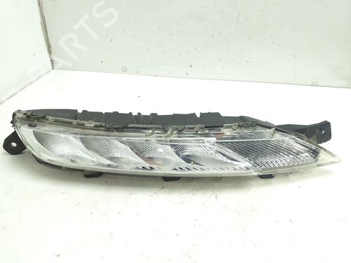 Used Right daytime light Right daytime light CITROËN C4 Picasso II 1.6 BlueHDi 120 (120 hp) 40219395 40219395