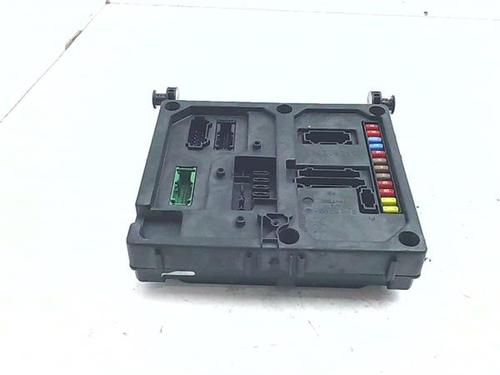 Used Fuse box Fuse box 38393895 38393895