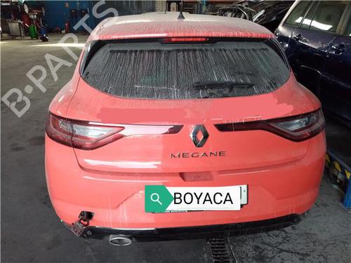 tailgate-renault-megane-iv-saloon-2016-38365066 main image