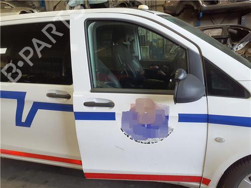 right-front-door-mercedes-benz-vito-tourer-w447-2014-38399487 main image