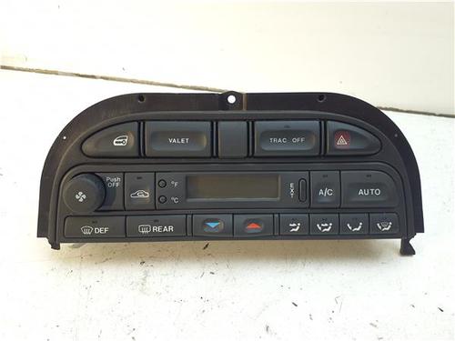 Used Climate control Climate control JAGUAR XJ (X300, X330) 6 Sovereign 4.0 (241 hp) 40087456 40087456
