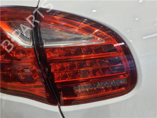 Used Left tailgate light Left tailgate light 38396737 38396737
