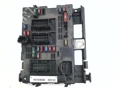 Fuse box PEUGEOT 206 CC (2D) 2.0 S16 | BP38379390E1 - Image 3