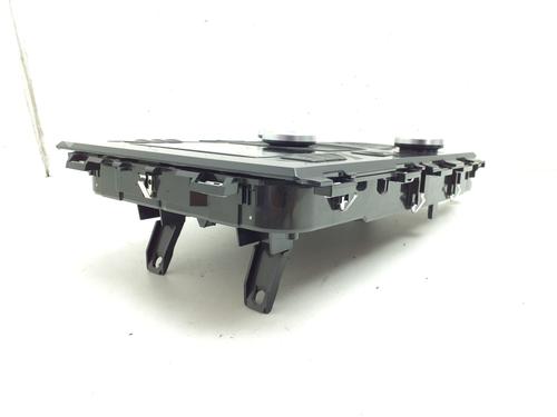 Switch RENAULT MEGANE IV Hatchback (B9A/M/N_) 1.2 TCe 130 (B9MR) | BP39164754I30 - Image 3