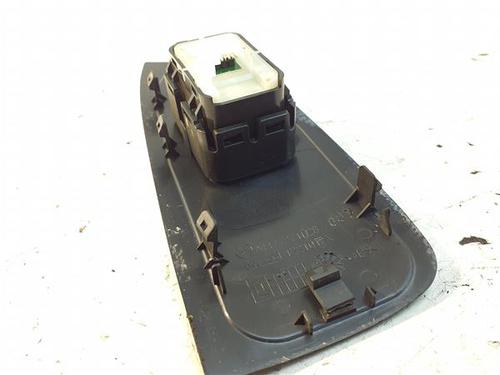 Right front window switch MERCEDES-BENZ VITO Tourer (W447) 116 CDI / 116 BlueTEC (447.701, 447.703, 447.705) | BP38371088I26 - Image 2