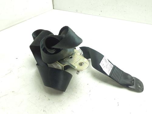 Used Rear left seatbelt Rear left seatbelt TOYOTA AURIS (_E15_) 1.4 D-4D (NDE150_, NDE150R) (90 hp) 40046518 40046518