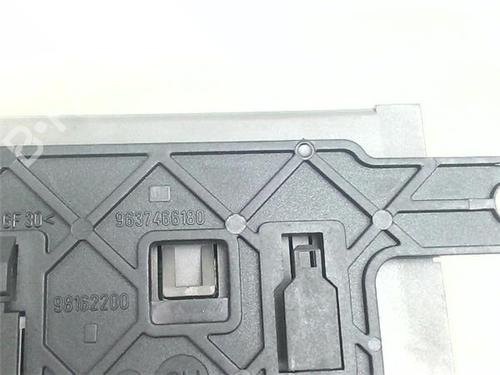 Fuse box CITROËN C5 I (DC_) 2.0 HDi (DCRHZB, DCRHZE) | BP39955939E1 - Image 2