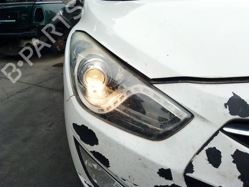Faro derecho Faro derecho 39621603 39621603