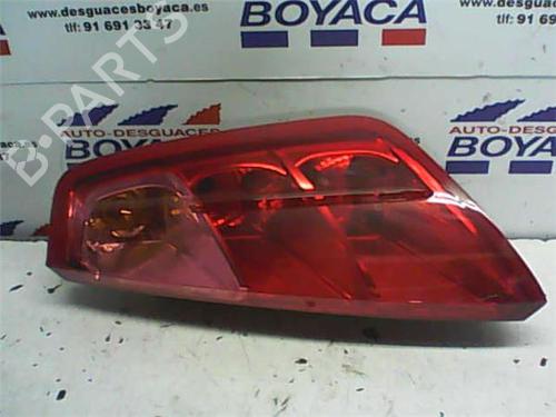 right-taillight-fiat-grande-punto-199_-2005-38350152 main image