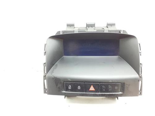 display-monitor-opel-astra-j-saloon-2012-38373965 main image