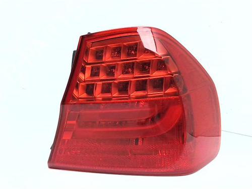 right-taillight-bmw-3-e90-2004-2005-2006-2007-2008-2009-2010-2011-2012-38364266 main image