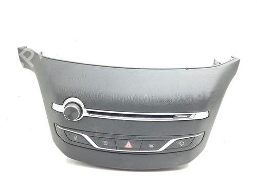Used Climate control Climate control 39173636 39173636