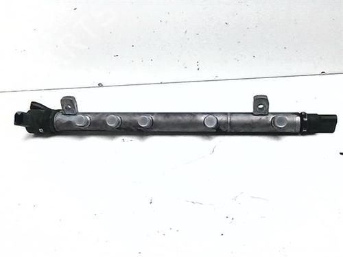 injection-rail-mercedes-benz-a-class-w169-2004-2005-2006-2007-2008-2009-2010-2011-2012-38391213 main image