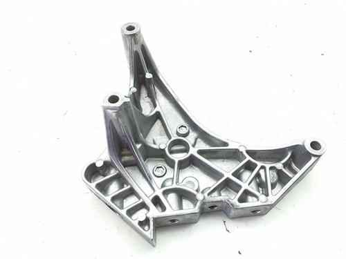 Support de moteur Support de moteur 38388374 38388374