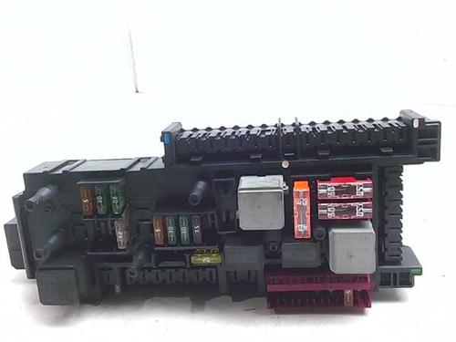 Used Fuse box Fuse box 38392518 38392518