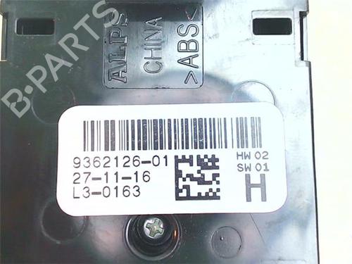Left front window switch BMW 1 (F21) 125 d | BP38395510I27 - Image 3