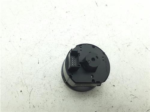 Headlight switch VW GOLF V (1K1) 2.0 TDI 16V | BP38374303I24 - Image 3