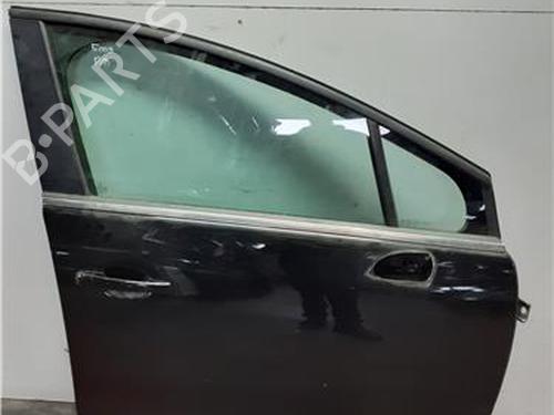 Used Right front door Right front door PEUGEOT 5008 (0U_, 0E_) 1.6 HDi (110 hp) 38361643 38361643