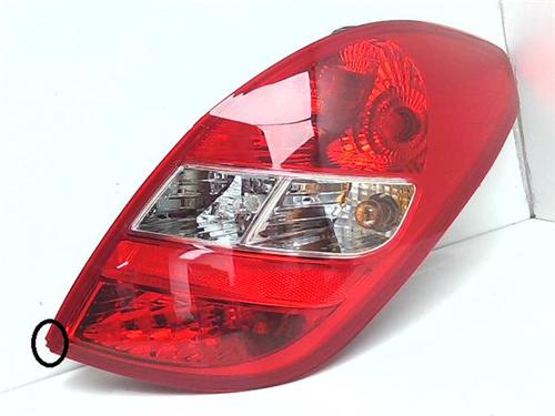 Fanale posteriore destro Fanale posteriore destro 38386466 38386466
