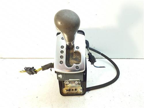 Used Gear lever Gear lever AUDI A8 D3 (4E2, 4E8) S8 quattro (450 hp) 40085741 40085741